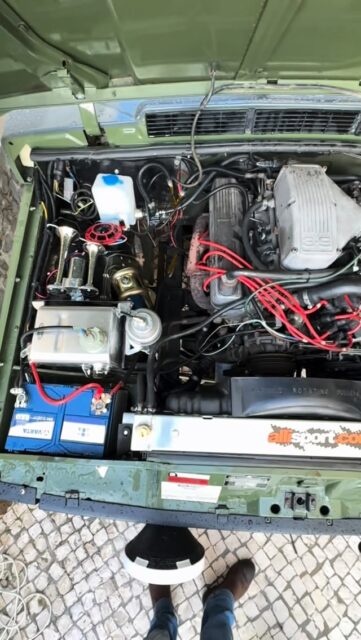 Engine bay nearing completion with 5 days left to departure. Amazing new performance cooling system from @allisport_ltd, relocated power steering reservoir makes way for airbox and snorkel from @royalfab.co - proper British fabrication increasing our reliability and performance. 

We leave on Friday for @africaecorace preparations moving up a gear with all mechanical upgrades complete, electrical systems need finessing and storage solutions next.

No rest till Dakar.