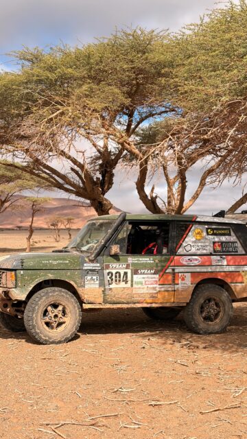 @africaecorace in Morocco is now coming to an end.

Tomorrow we head to Mauritania and the wild, vast open spaces of one of the most remote countries on earth. 

We discovered today not only are we the only unsupported team in the race, we are the only unsupported team to ever do the Africa Eco Race….we found this out during a chat with our French organisation team who were remarking how it is “typically British” to come to Dakar with no support team, being unsure if he was complimenting us or calling us stupid we have decided to twist this entirely to our benefit. #quiteproud #fatladynotsinging